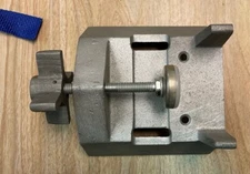 NEW! Linde SGT711 Bench Mount Cylinder Holder