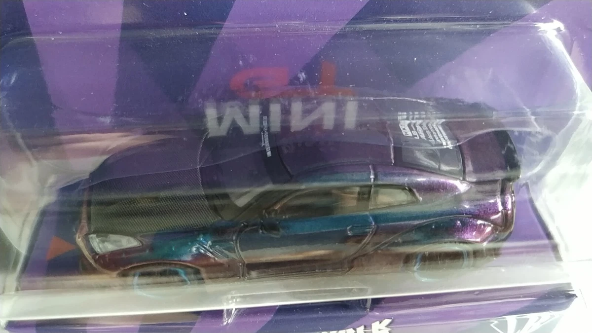 MINI GT 73 Toysrus LB WORKS Nissan GT-R (R35) Magic Purple w