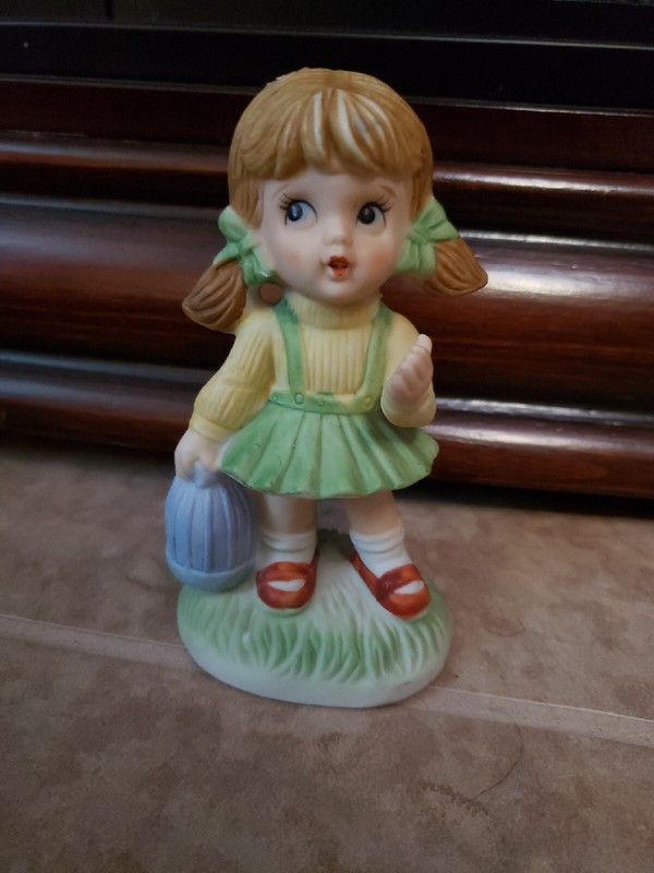 Vintage Homco Girl Figurine with Birdcage 5” Porcelain 1424