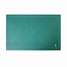 case pack 10mats EDGE SELF-HEALING CUTTING MAT GREEN 24X36 18.00each 