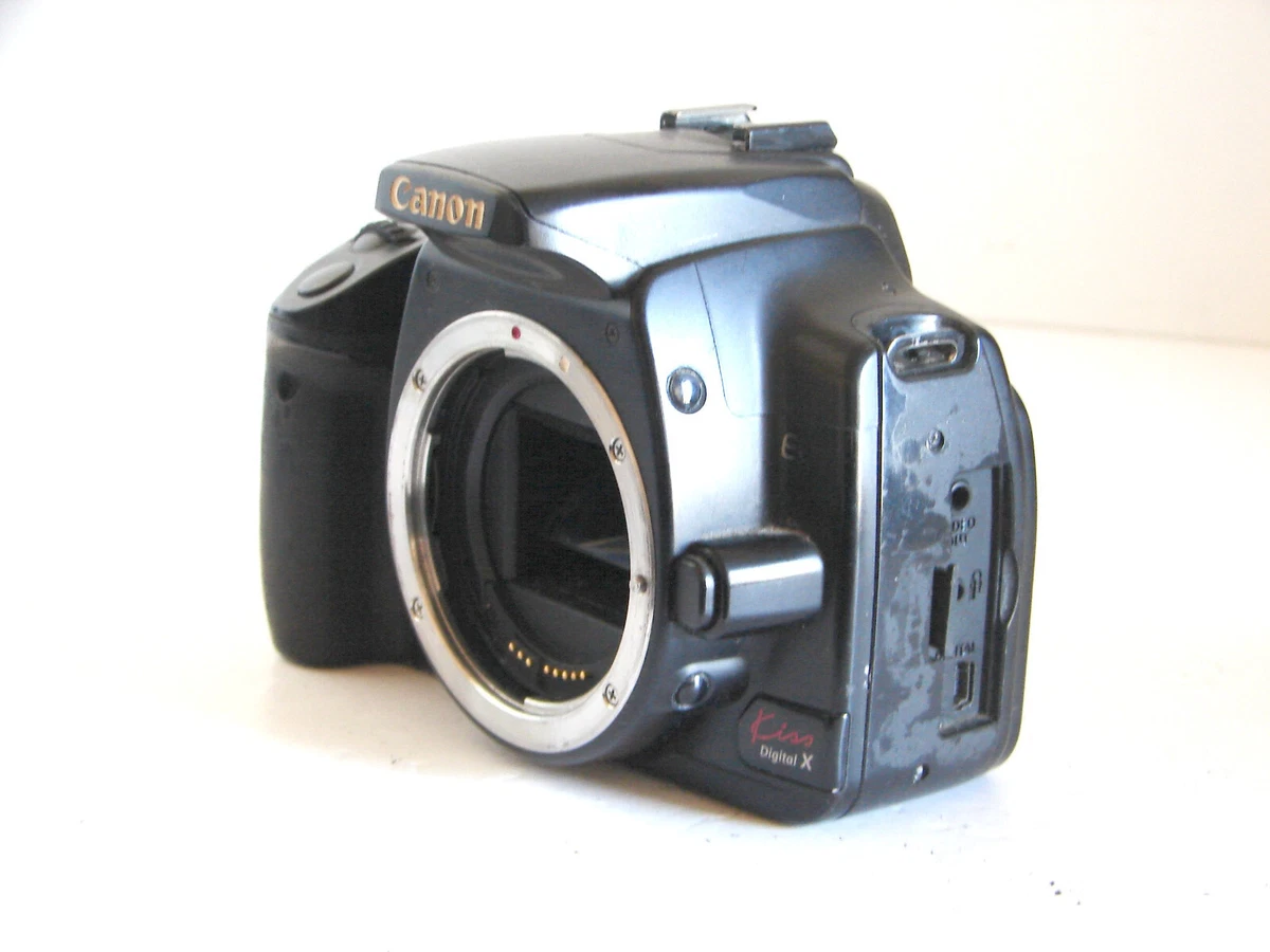 Canon EOS Kiss Digital X DS126151 400D 10.1MP DSLR Camera + 18-55mm EF-S Lens