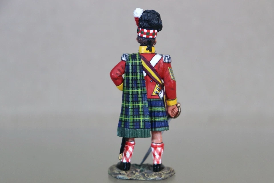 KING & COUNTRY NA212 NAPOLEONIC GORDON HIGHLANDER SERGEANT MAJOR OFFICER pg - image 4 of 4
