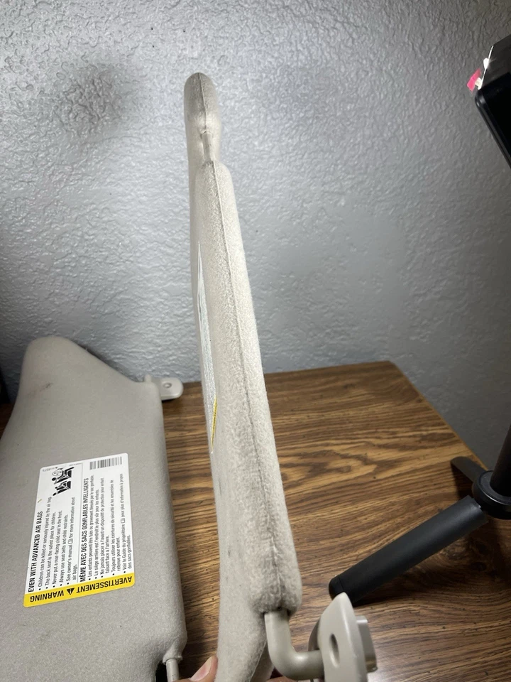 04-11 Chevrolet Colorado Izquierdo Derecho Parasol Parasol Par Gris OEM LEER Foto 4 de 4