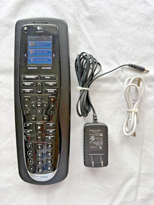 Logitech Harmony One R IY17 Remote w/ Charging Base, Power & USB Cable   Tested