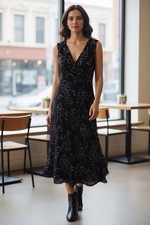 Chaps Women Sleeveless Dress Black Floral Size 12P NWT MSRP $90