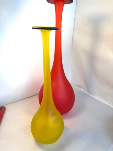 2 Vtg Carlo Moretti For Murano hand blown Italian Glass Set of Red & Yellow Sati