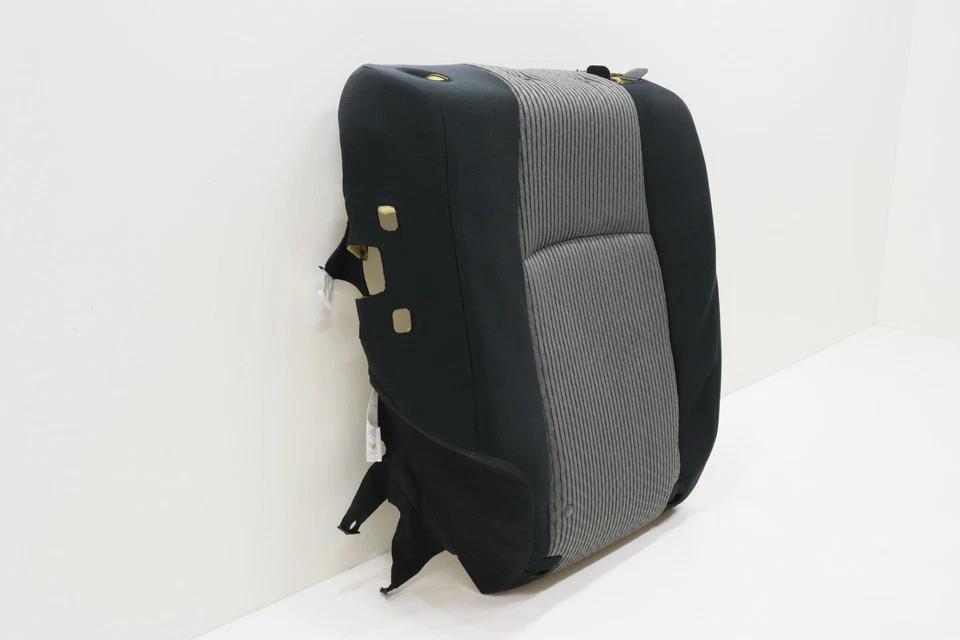 2014 - 2020 TOYOTA 4RUNNER REAR RIGHT SEAT UPPER CUSHION COVER OEM BLACK_FB22 - Image 3 of 4