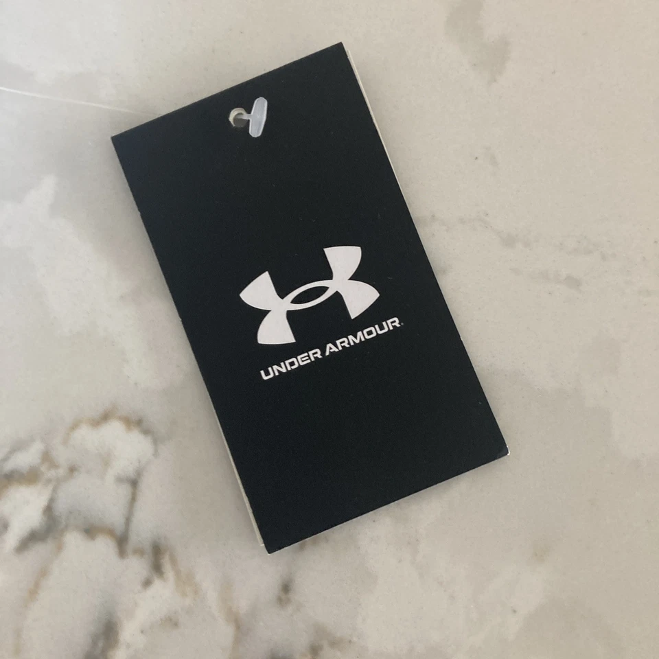 Jaqueta acolchoada Under Armour feminina tamanho GG nova com etiquetas rosa - Imagem 2 de 4