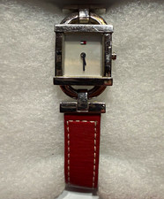 Orologio Tommy Hilfiger Donna Quarzo Rettangolare Argento Quadrante Bianco Pelle Rosso