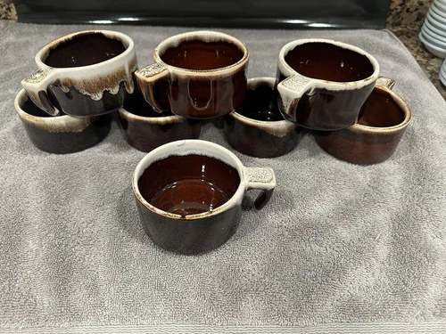 Vintage Pfaltzgraff Lot of 8 Stoneware Mugs #1 Brown Drip Glaze