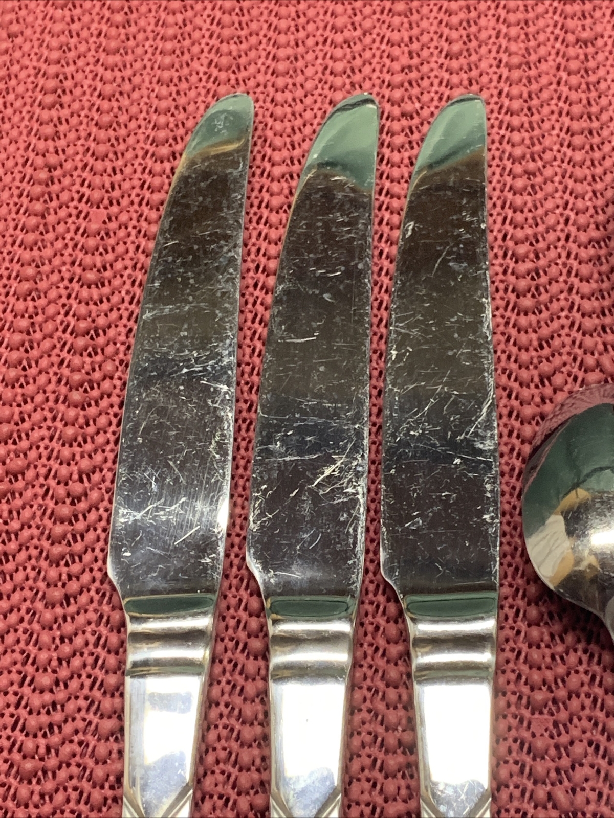 16 Pieces Churchill Stainless China. Dinner & Salad Fork, Knife, Teaspoon, Soup