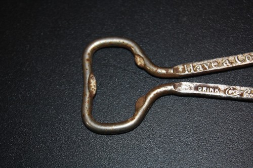 Vintage Coca Cola Bottle Opener - Picture 7 of 10