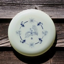 THE CAPE 175gm glow / ultimate frisbee / cape cod