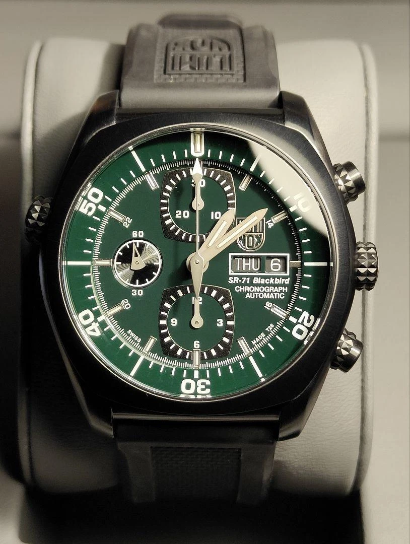 2021 Luminox Limited to 300 Automatic Watch LUMINOX SR-71 BLACKBIRD 9080 SERIES