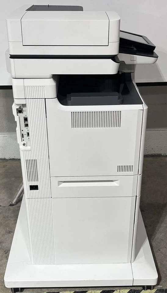 Impresora multifunción HP Color LaserJet Enterprise Flow M681 J8A12A USB / Ethernet Foto 4 de 4