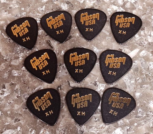 10 GIBSON USA GUITAR PICKS EARLY 90'S - 351 TYPE IN BLACK - EXTRA HEAVY - Picture 2 of 4