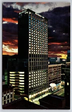 Vintage Canada Postcard  The Northstar Inn, Winnipeg, Manitoba