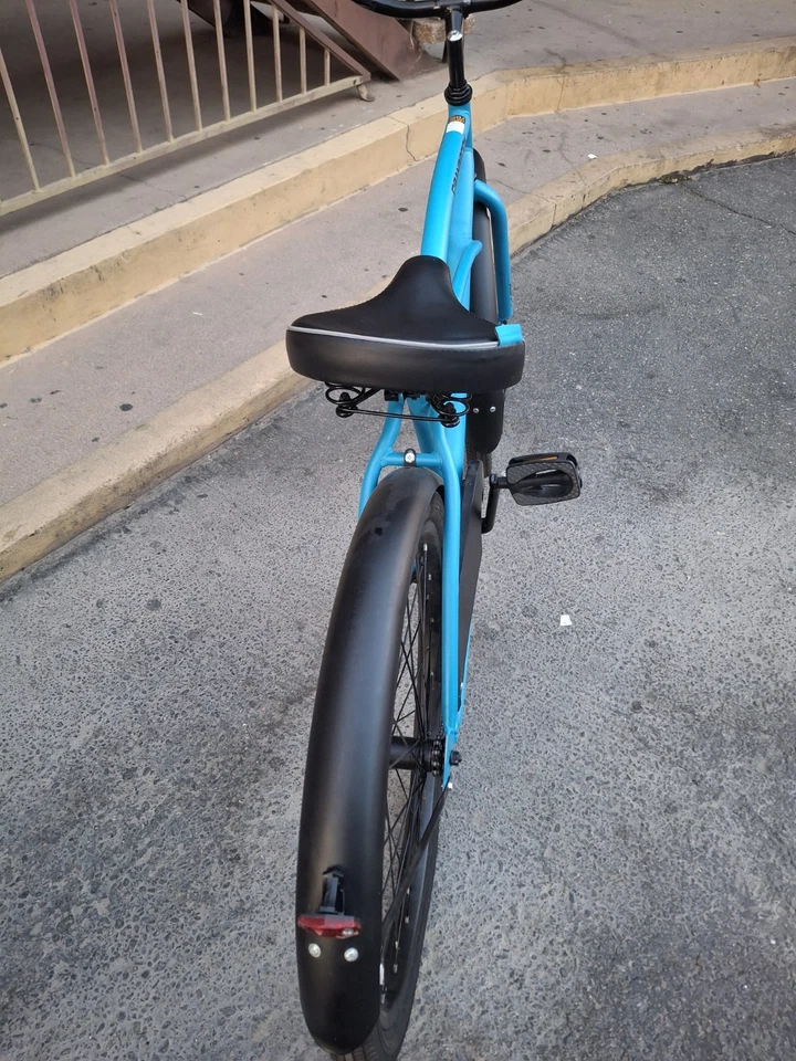 Bicicleta de crucero de playa con cuadro de acero para hombre 26 pulgadas ajuste perfecto paseo cómodo Foto 2 de 4