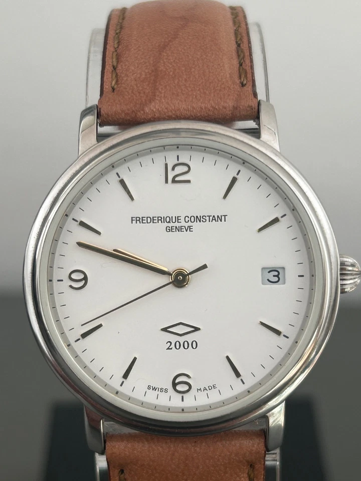 Watch FREDERIQUE CONSTANT 2000 Geneve 37mm Dial Ref FC 240A36 - Photo 4/4