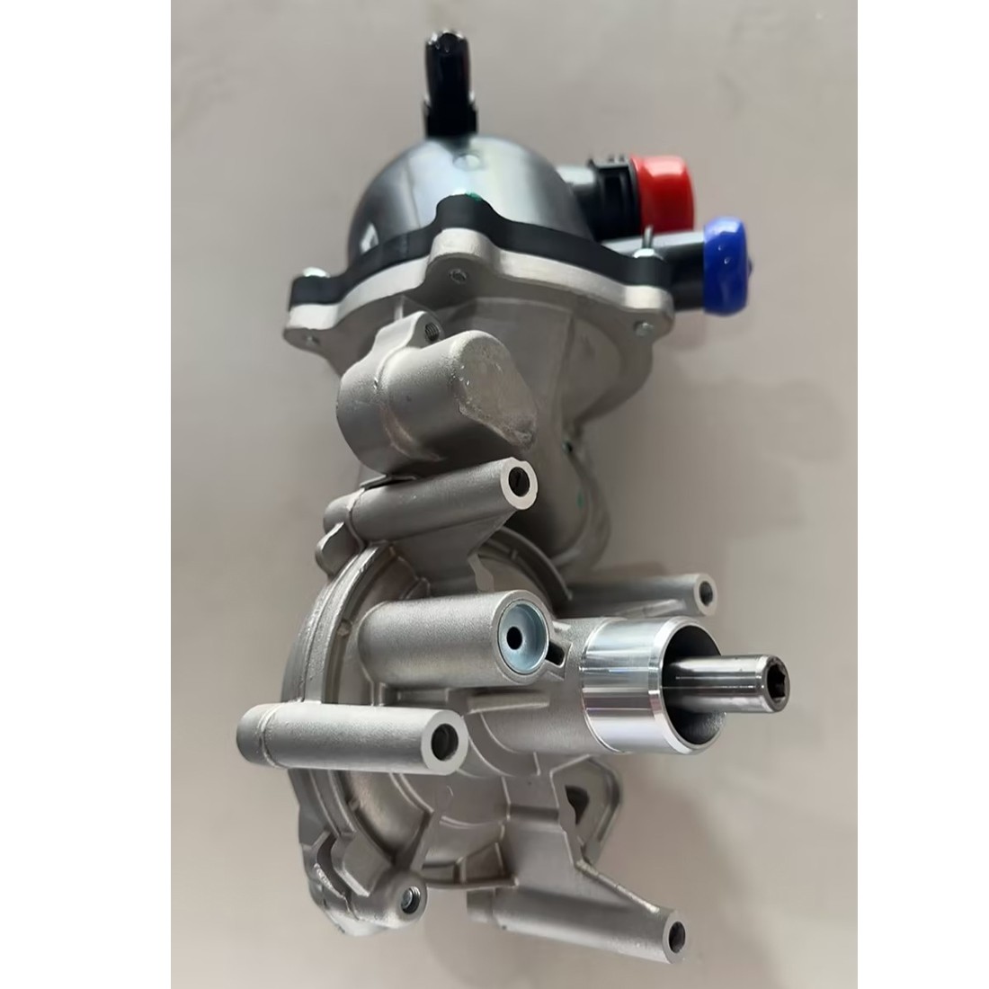 Bentley Continental GT 2013-2018 Water pump with housing P/N 079121010A