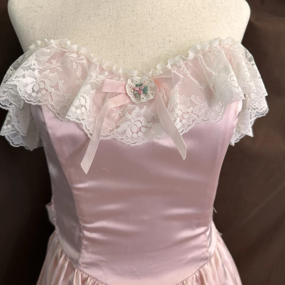 Vestido de encaje rosa ZumZum vintage años 80 talla 5/6 cupcake Foto 3 de 4