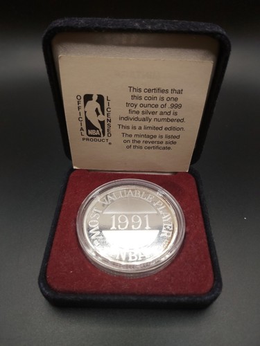 Michael Jordan 1991 NBA MVP 999 1oz Silver Limited Edition Coin Bulls - Picture 2 of 4