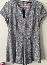 Women's - Zara - Trafaluc   Short Sleeve, V-Neck Blue Floral Romper -Size L