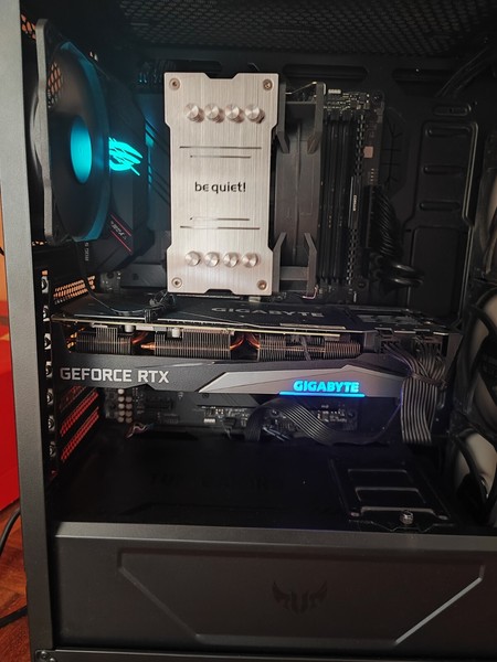 NEO GAMING RYZEN 5 5600X 16GB 500+1TB SSD RTX3070  ANTIGUEDAD: 3 AÑOS