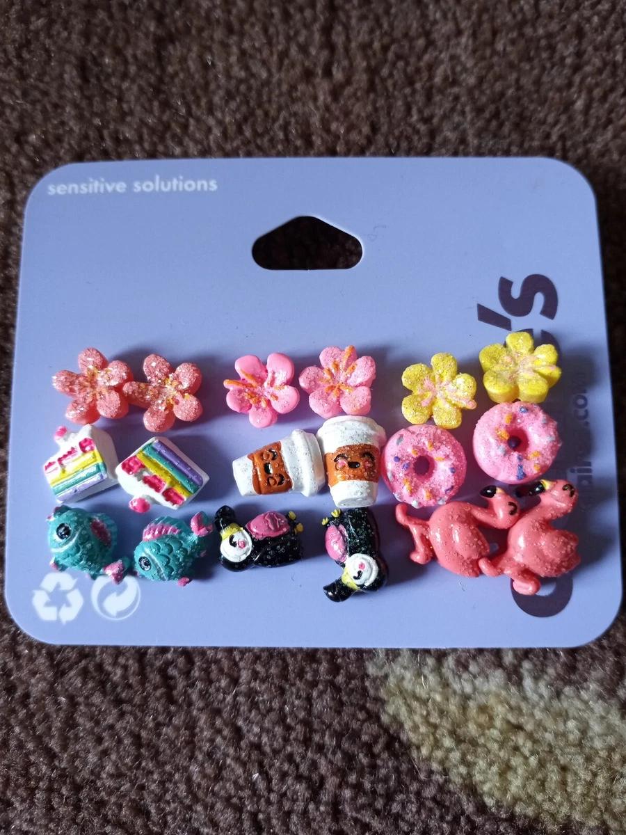 Claire's sensitive solutions earrings material deals