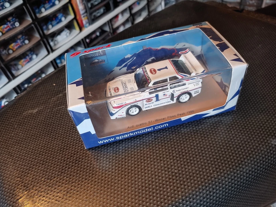 Spark Model 43pp86 AUDI QUATTRO S1 Bobby Unser WINNER PIKES PEAK 1986 -  1:43  - Immagine 2 di 4