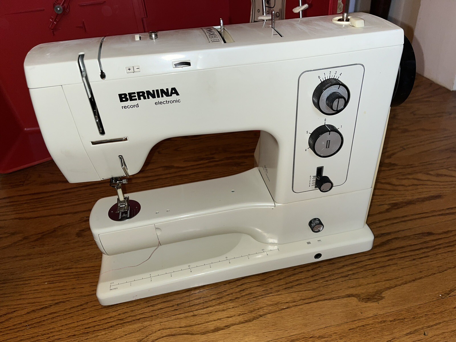 Totally Refurbished Bernina 830 Sewing Machine. New Cam Gear. Clean. H3