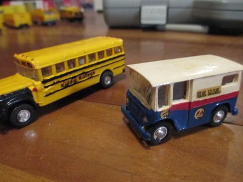 2 Lindberg Lines - Mini-Lind Kiddie Kollege School Bus # 23 & U S Mail Truck