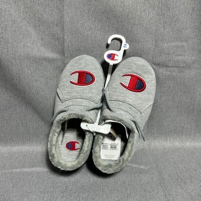 Champion University 25 Slippers Mens Size 8 Gray Faux Fur Lined Moccasins NEW