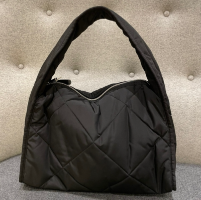 COS Diamond Quilted Hand Bag Black 1155737001 / 100