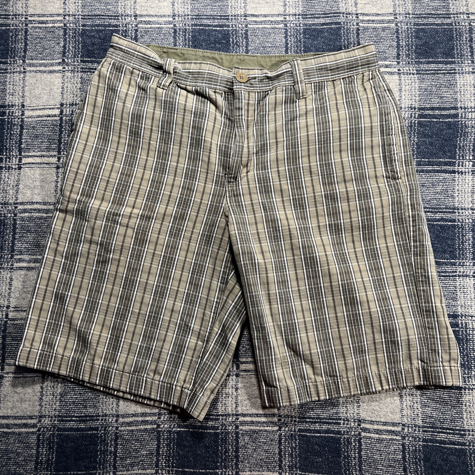 The North Face Chino Shorts Mens Size 34 Multicolor Striped Plaid Outdoor