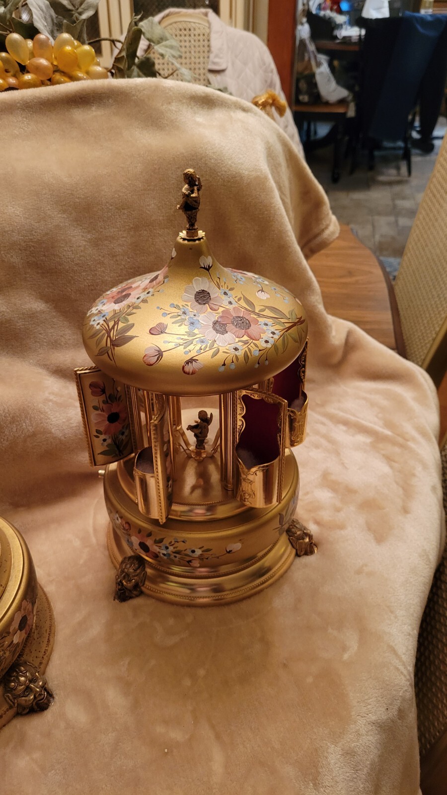 Reuge Lipstick Cigarette Carousel SET OF 2 eBay