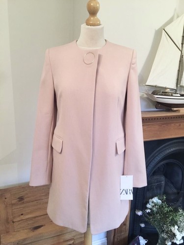 Zara Gehrock beige rosa mit Knopfapplikation Größe M UK12 neu mit Etikett
