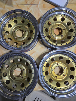American Racing Gold Nuggets Wheels 5-Lug with Gold Center and Chrome ...