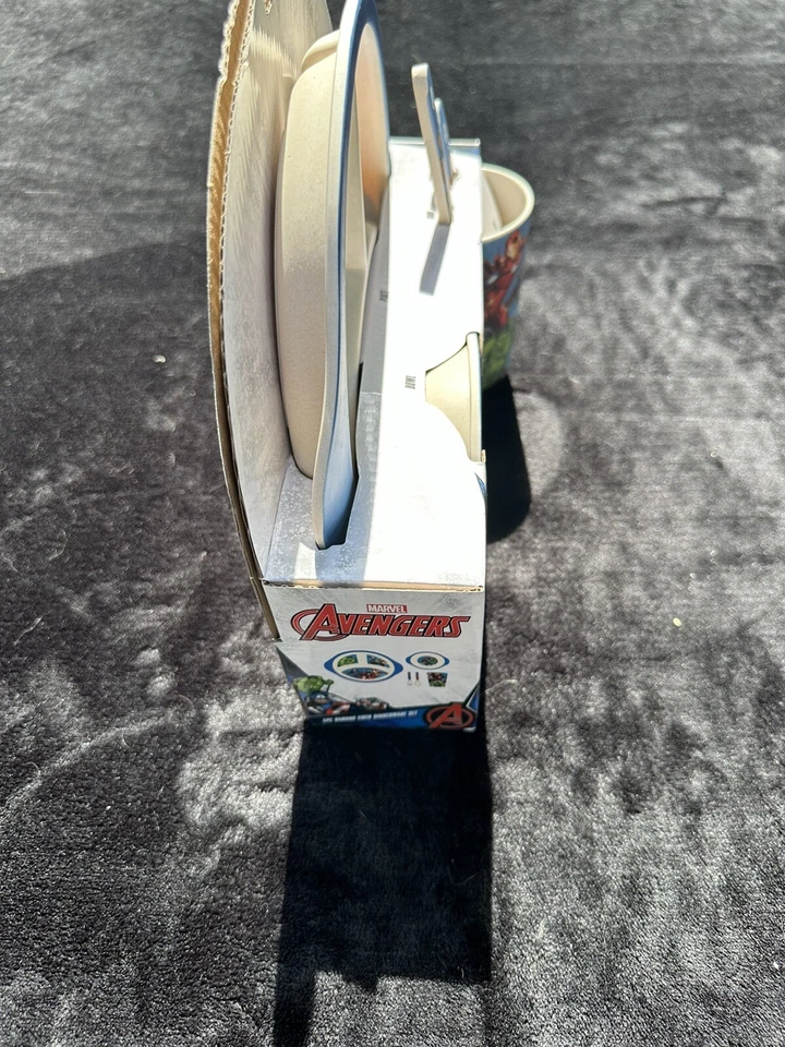 Juego de vajilla de bambú Marvel Avengers de 5 piezas para niños pequeños y ecológicos sin BPA azul Foto 4 de 4
