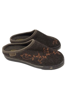 keen wool clogs
