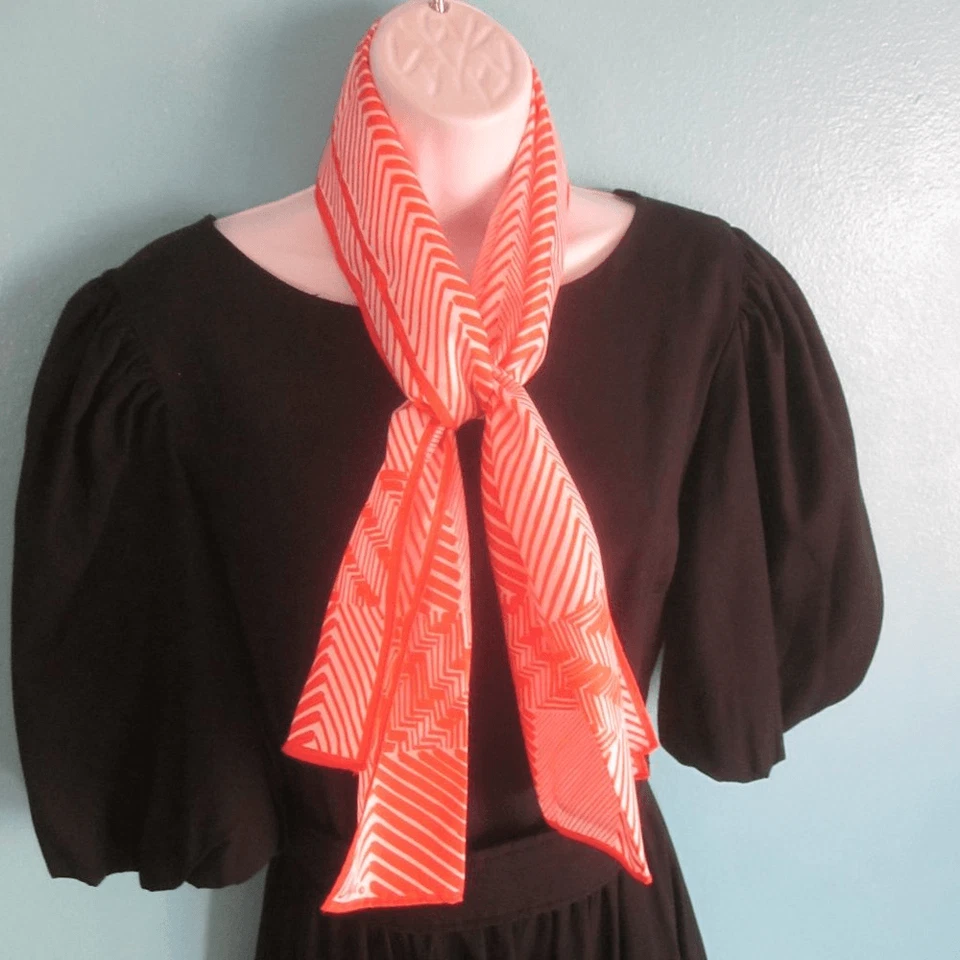 2 bufandas de Vera Newmann vintage de Japón geométricas Foto 4 de 4