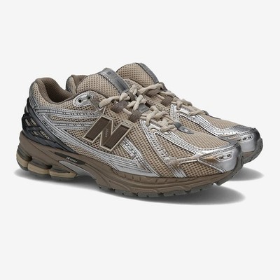 New Balance 1906R Unisex - Silver Metallic - U1906RCP Expeditedship
