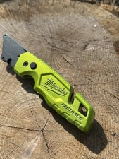 Milwaukee ‎Fastback Flip Utility Knife - Custom Powder coated  (‎48-22-1501)