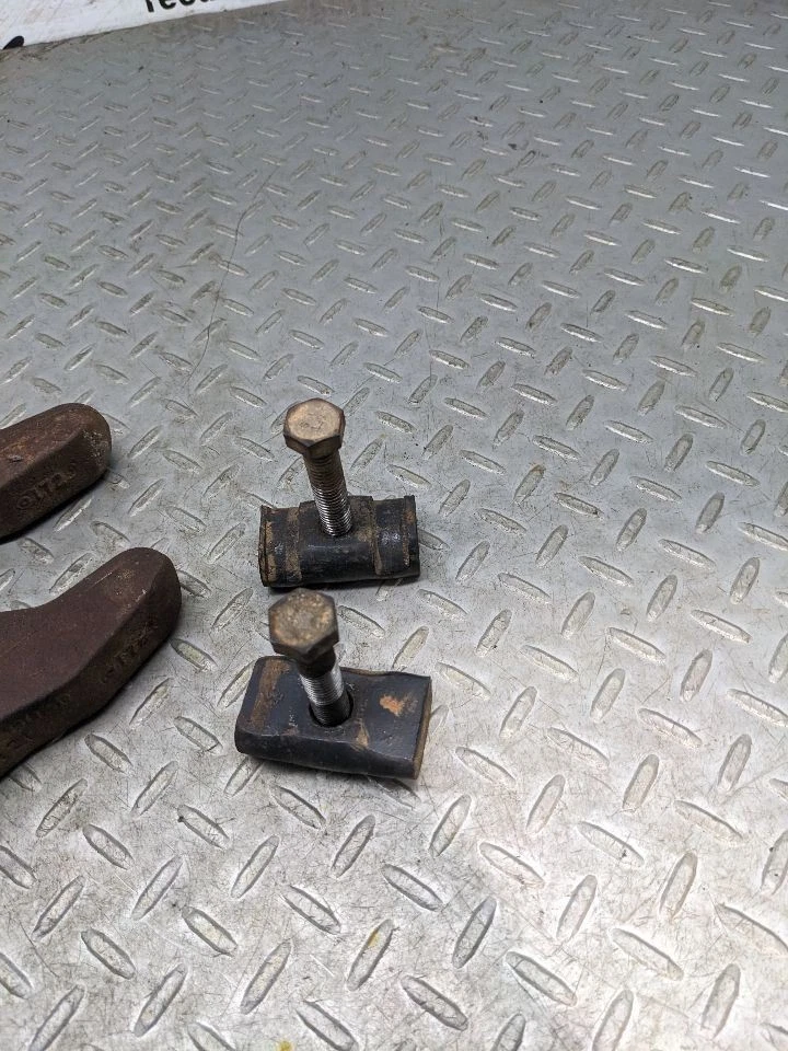 Barra de torsión ajustable 15530030 genuina GM 2000-10 para camiones/SUV de tamaño completo 1164931 Foto 3 de 4