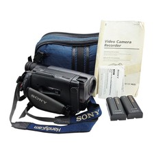 ​Pacchetto Videocamera Sony Handycam CCD-TR810E Hi8 - TBC PAL - Ottime Condizioni Testata Funzionante