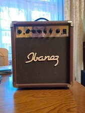 Ibanez Ampllifer für Akustik Gitarre 24W