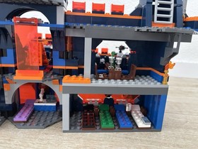 LEGO Nexo Knights 70357 Knighton Castle | With Original Box & Instructions
