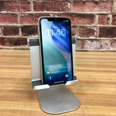 Apple iPhone 11 - 64 GB - White (Verizon)
