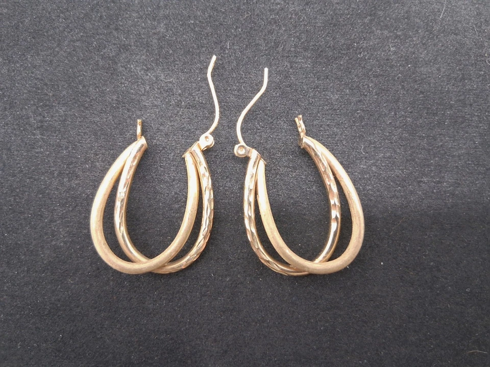 Diamond Cut Double Tube Huggie Hoop Earrings 10k Yellow Gold - Image 4 of 4