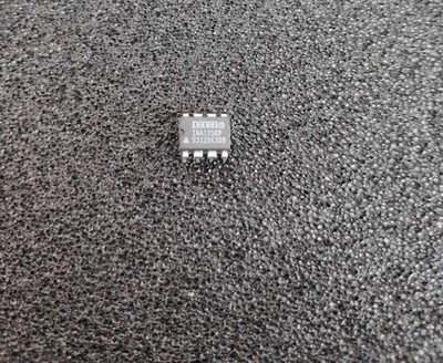 INA105KP - BURR BROWN BB- DIP8 - Unity-Gain Differential Amplifier - 1 Stück/pc